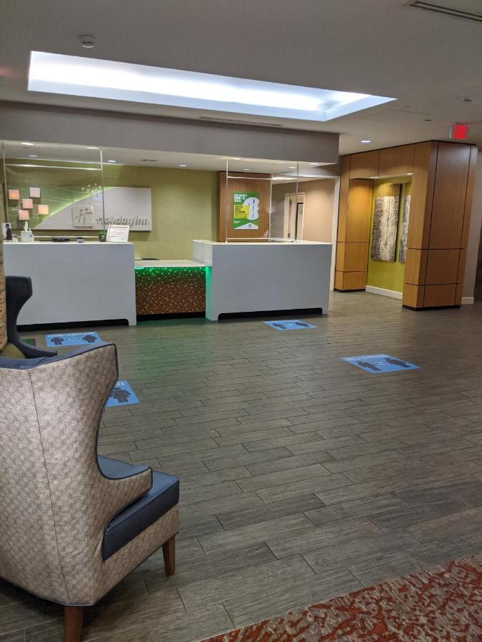 Holiday Inn Charlotte University By Ihg Exteriör bild