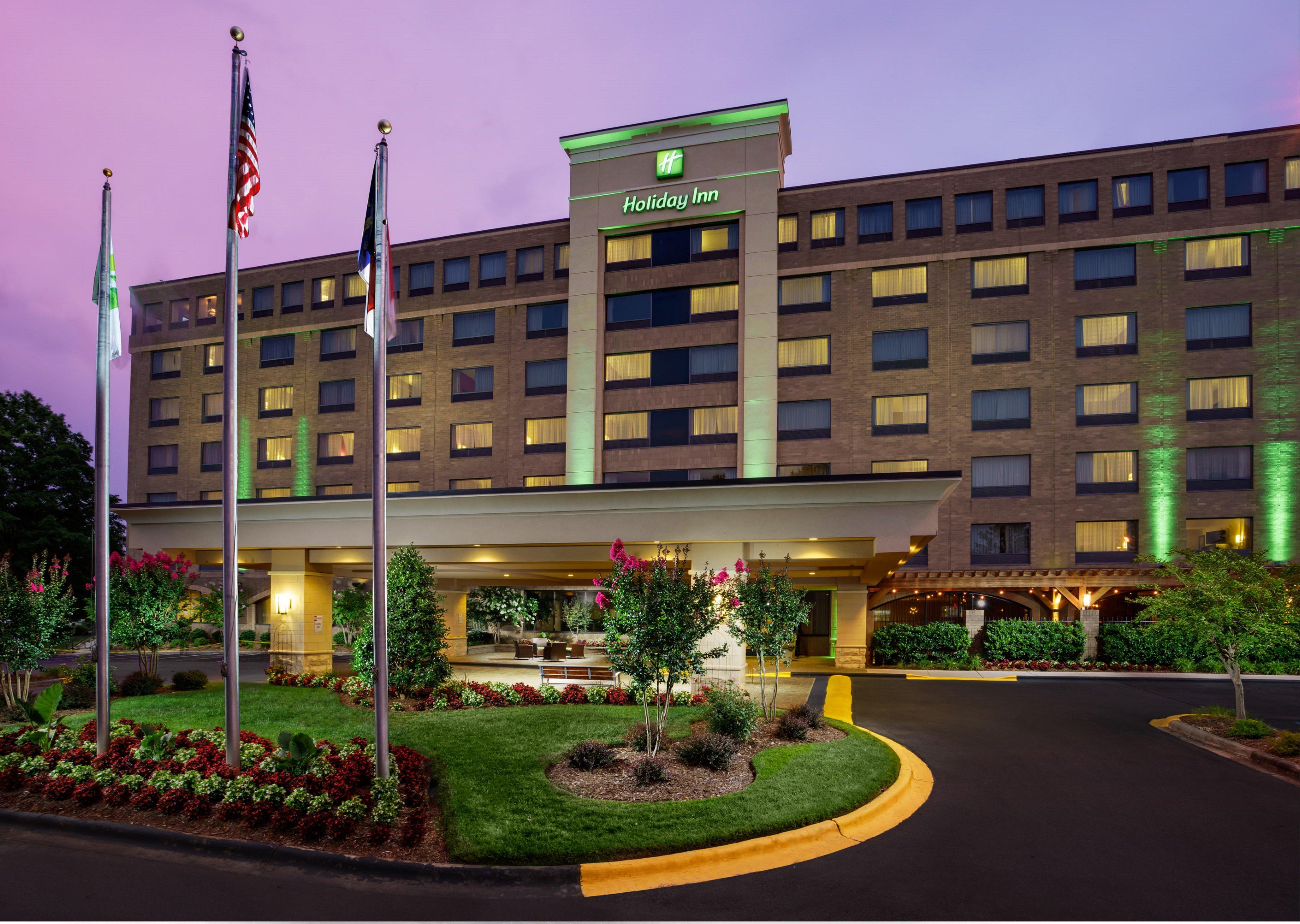 Holiday Inn Charlotte University By Ihg Exteriör bild