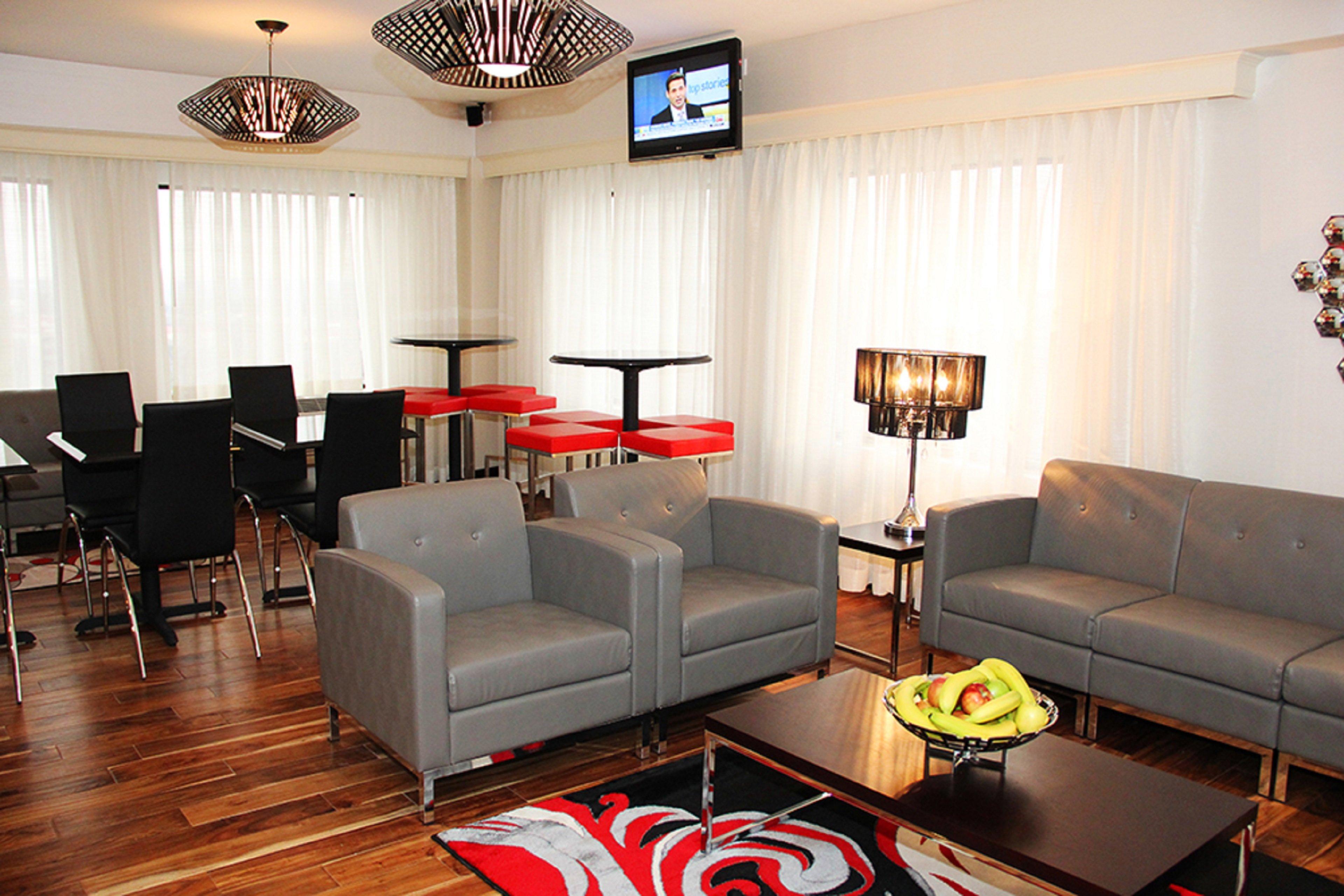 Holiday Inn Charlotte University By Ihg Exteriör bild