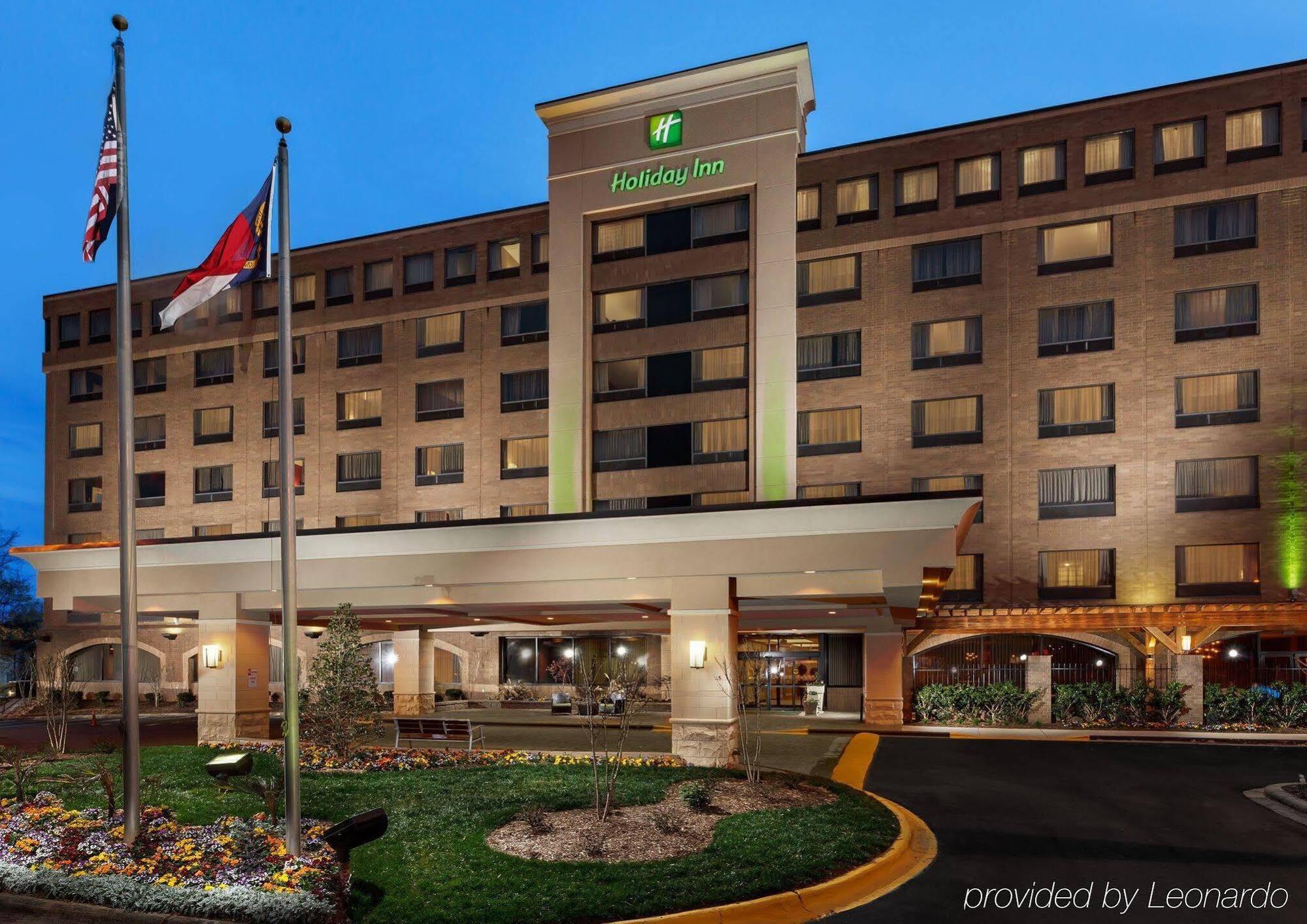 Holiday Inn Charlotte University By Ihg Exteriör bild
